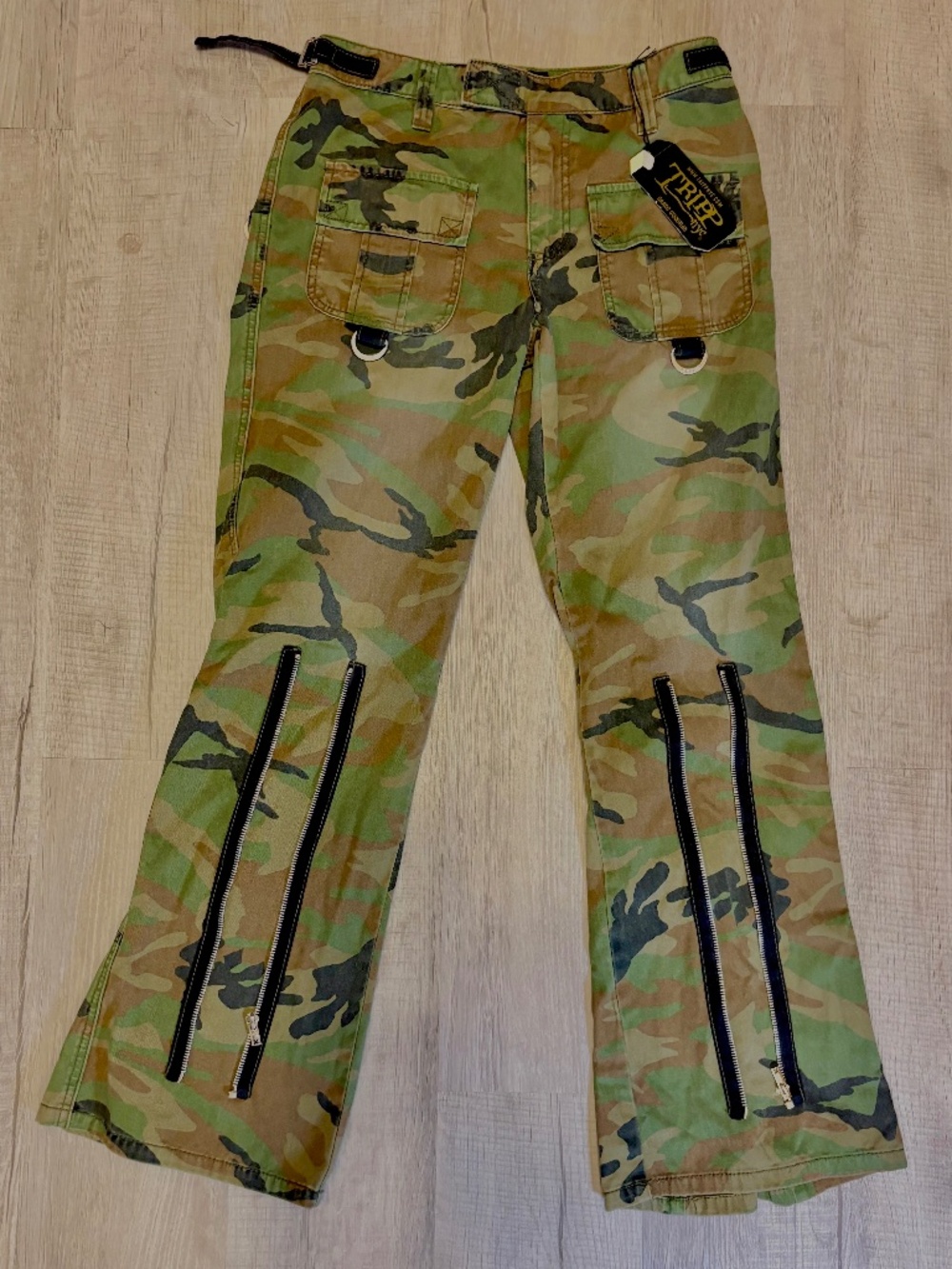 90s Tripp NYC Camo Cargo Pants Flare Leg Punk Goth Skull Zippers Sz 27/5 NWT